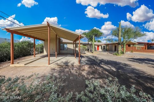 5601 E 10th Street, Tucson, AZ, 85711 | Card Image