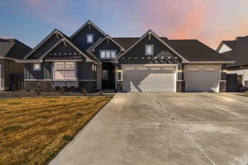 5867 S Hill Farm Way, Meridian, ID, 83642 | Card Image