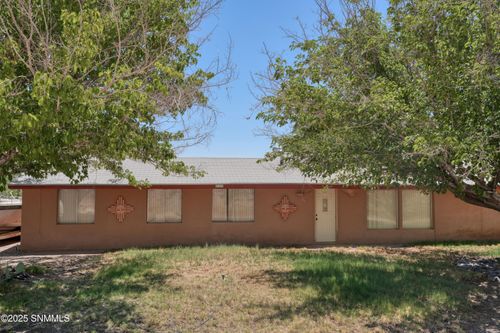 618 Morton Ln, Las Cruces, NM, 88007-4845 | Card Image