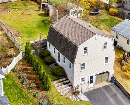 34 Maple Rd, Westford, MA, 01886-1632 | Card Image