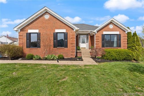 3143 Hibiscus Ct, New Albany, IN, 47150-9582 | Card Image