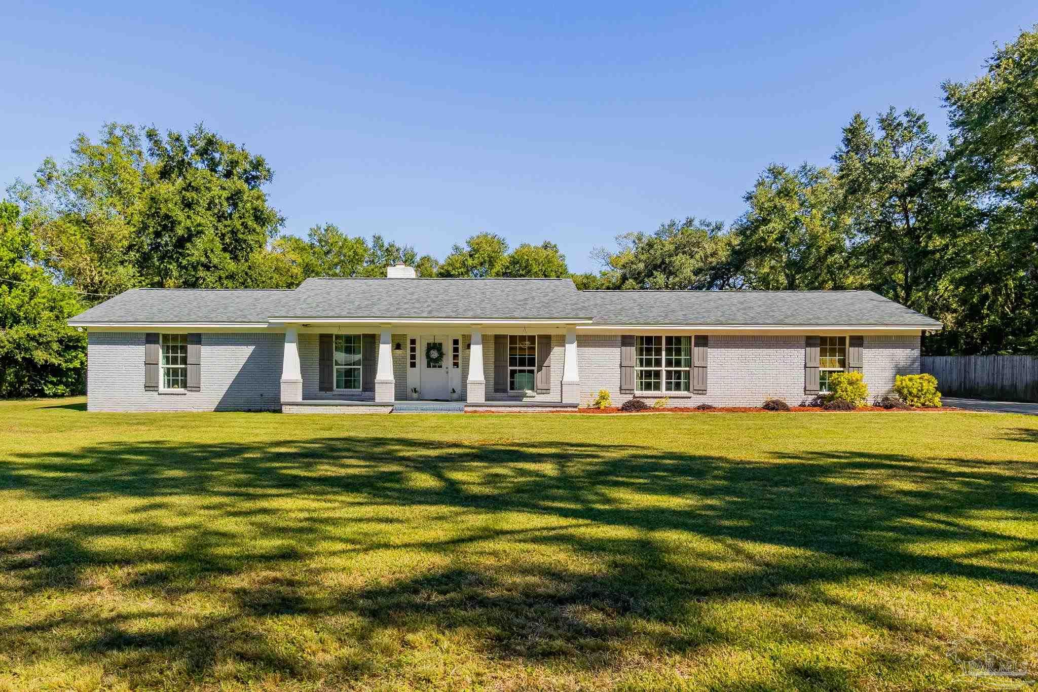 Surrey Dr, Pensacola, FL 32534