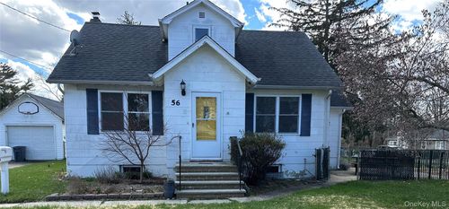 56 Waverly Ave, Smithtown, NY, 11787-3463 | Card Image