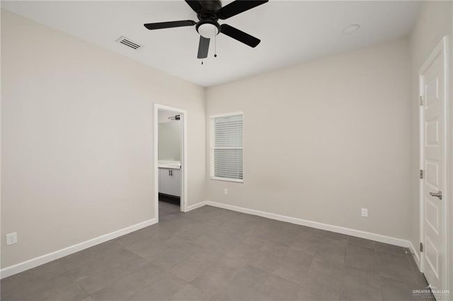 APT-2 - 3300 Frio Ave, Condo with 2 bedrooms, 2 bathrooms and 2 parking in McAllen TX | Image 6