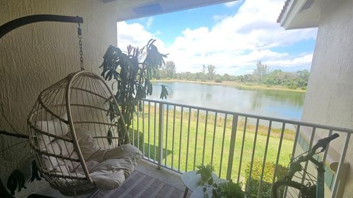 725-1145 Golden Lakes Blvd, West Palm Beach, FL, 33411-3359 | Card Image