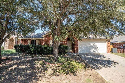 2713 Hilcroft Ave, Denton, TX, 76210-8022 | Card Image