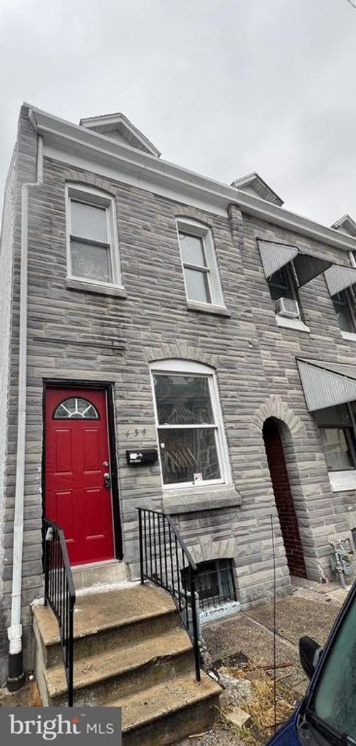 434 Birch St, READING, PA, 19604-2814 | Card Image