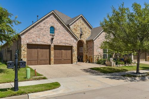 1121 Lone Ivory Trl, Arlington, TX, 76005-1129 | Card Image