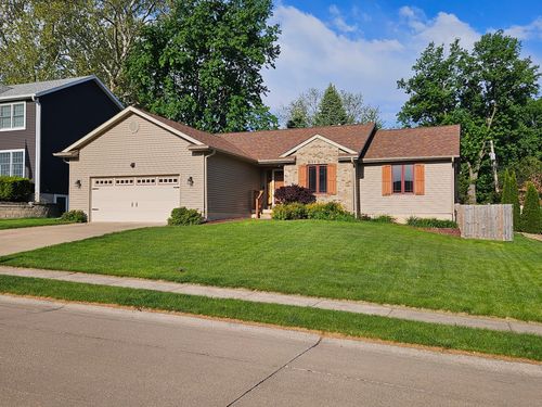 2740 Duggleby Street, Davenport, IA, 52803 | Card Image