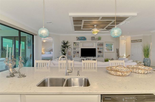 UNIT-201 - 12590 Ghiberti Cir, Condo with 3 bedrooms, 2 bathrooms and null parking in VENICE FL | Image 25