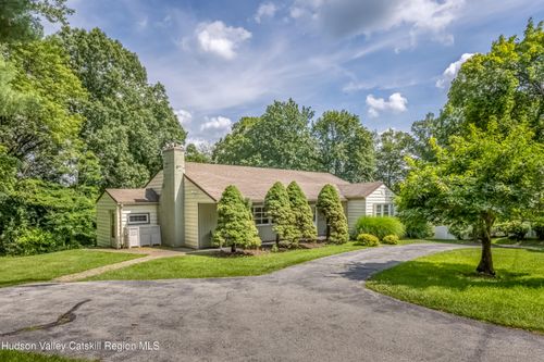 93 Cedar Ave, Poughkeepsie, NY, 12603-4726 | Card Image