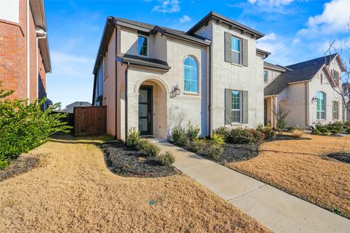 8224 Legacy Trl, Mckinney, TX, 75071-2379 | Card Image
