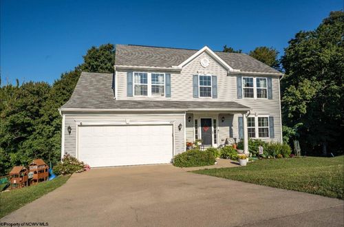 457 Blackberry Ridge Dr, Morgantown, WV, 26508-4869 | Card Image