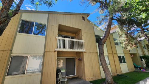 16-2300 Dickerson Rd, Reno, NV, 89503-4946 | Card Image