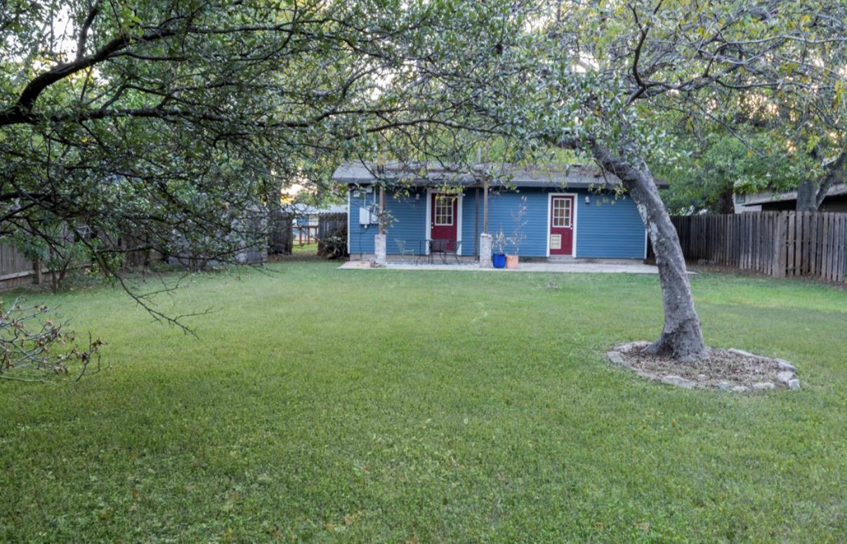 Residential Lease in Austin 3