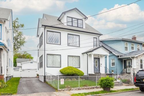 63 Carolina Ave, Newark, NJ, 07106-2705 | Card Image
