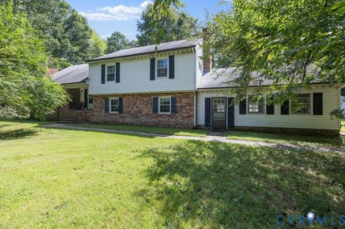 16064 Binns Rd, Doswell, VA, 23047-1825 | Card Image