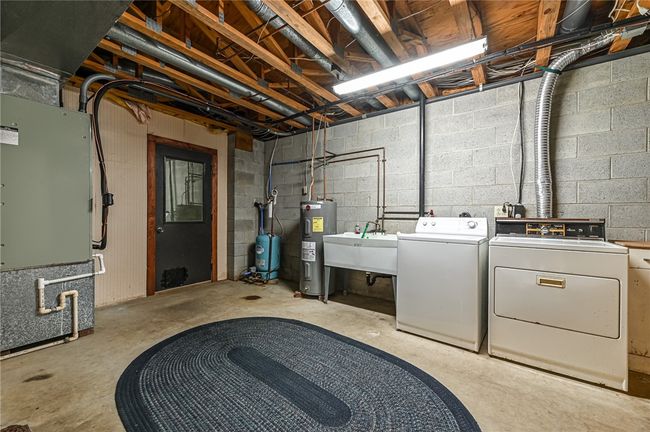 117 Oak Dr, House other with 3 bedrooms, 3 bathrooms and 5 parking in Forward Twp - BUT PA | Image 27