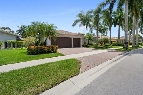 2538 Eagle Run Dr, Weston, FL, 33327-1526 | Card Image