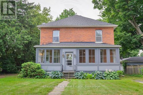 128 James Street, Bracebridge, ON, P1L2B6 | Card Image