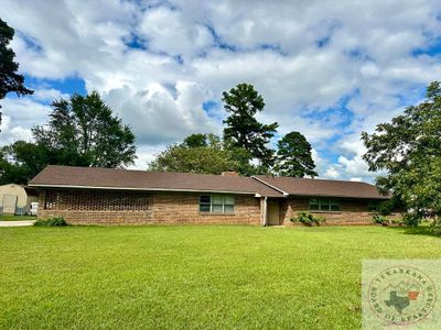 3710 Hillside Dr, House other with 3 bedrooms, 2 bathrooms and null parking in Texarkana TX | Image 1