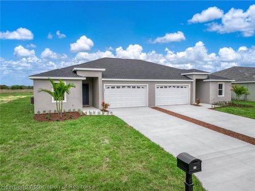 845 Peachtree Dr, Lake Placid, FL, 33852-7224 | Card Image