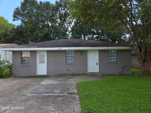103 Linares Dr, Carencro, LA, 70520-4523 | Card Image