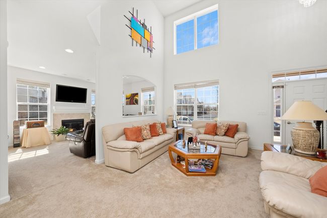 217 Owen St, Townhouse with 2 bedrooms, 3 bathrooms and 2 parking in Matteson IL | Image 6