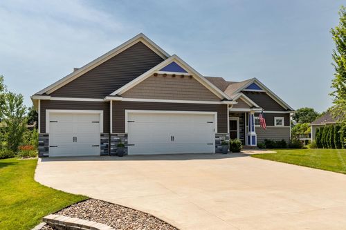 710 River Park Pl Se, Oronoco, MN, 55960-2071 | Card Image