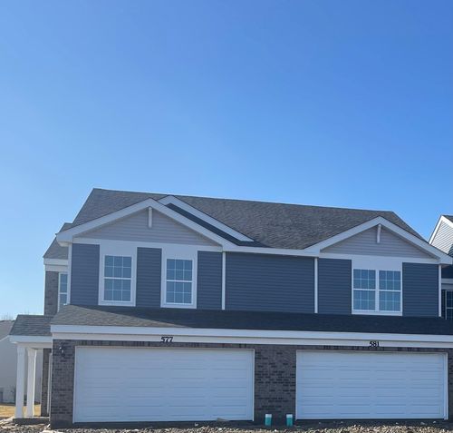 581 Cressmoor Park, Hobart, IN, 46342 | Card Image