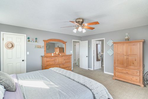 1650 Deepwood Cir, Clarksville, TN, 37042-6940 | Card Image