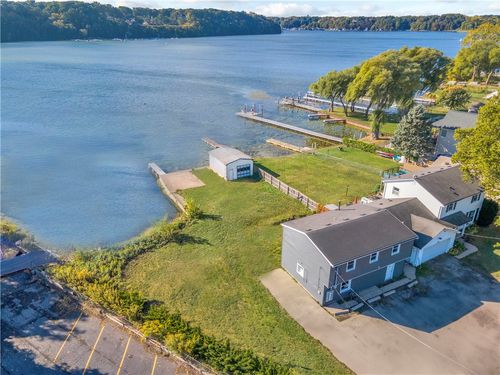 b-227 Lake Rd, Webster, NY, 14580-1013 | Card Image
