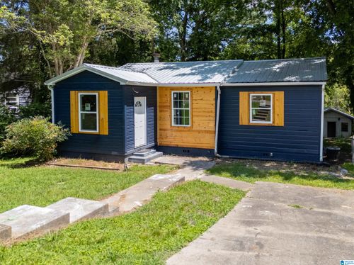 428 Pine Ln, Anniston, AL, 36206-1978 | Card Image