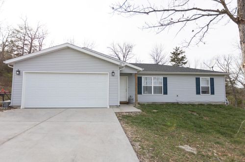 89 Romans Rd, Reeds Spring, MO, 65737-7575 | Card Image