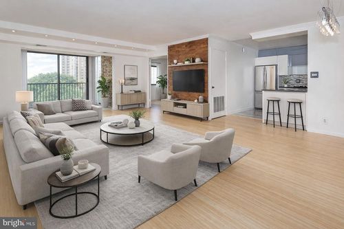 apt-809-5902 Mount Eagle Dr, ALEXANDRIA, VA, 22303-2518 | Card Image