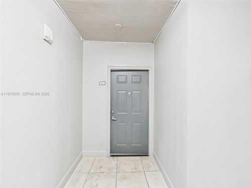 apt-810-275 Ne 18th St, Miami, FL, 33132-1224 | Card Image