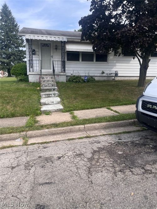 1000 Beacon St, Springfield, OH, 45505-3322 | Card Image
