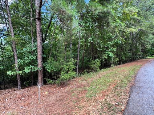 127 Creek View Dr, Seneca, SC, 29678-5939 | Card Image