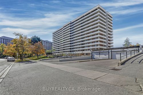 710-80 Inverlochy Blvd, Thornhill, ON, L3T4P3 | Card Image