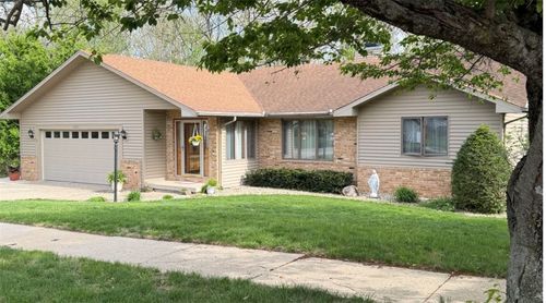 2265 S Franzy Dr, Decatur, IL, 62521-5546 | Card Image