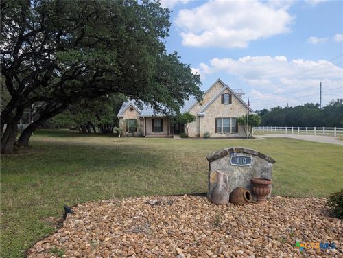 110 Suncrest Dr, New Braunfels, TX, 78132-4257 | Card Image