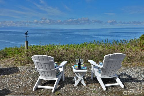 795 Fort Ebey Rd, Coupeville, WA, 98239-9779 | Card Image