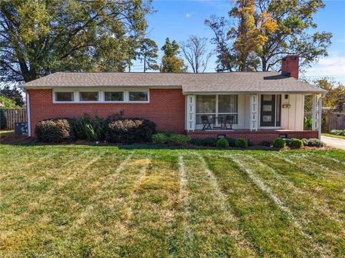 1506 Quail Dr, Greensboro, NC, 27408-5329 | Card Image