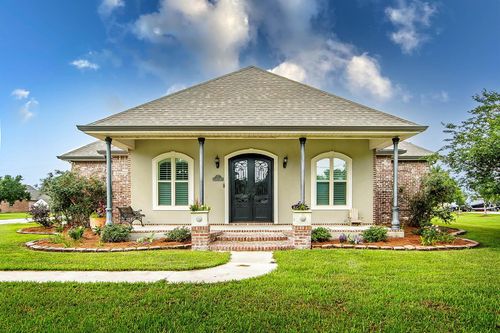 4118 Country Dr, Bourg, LA, 70343-3500 | Card Image