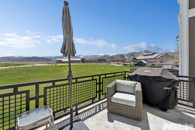 1339 Fiddich Glen Ln, Condo with 3 bedrooms, 4 bathrooms and 2 parking in Snyderville UT | Image 23