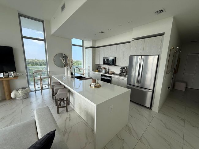 APT-603 - 2000 Metropica Way, Condo with 2 bedrooms, 3 bathrooms and null parking in Sunrise FL | Image 14