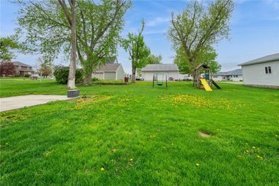 1/4 acre yard | Image 2