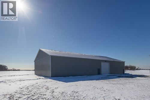 15487 County Rd 8, Essex, ON, N8M2X6 | Card Image