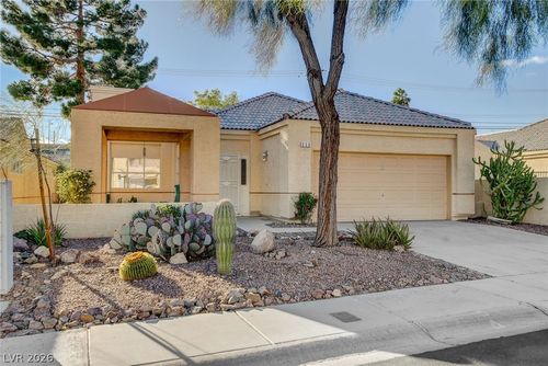 353 Mill Hollow Rd, Las Vegas, NV, 89107-2839 | Card Image