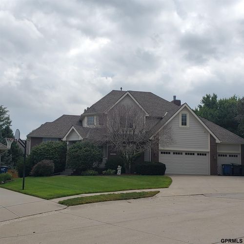 17215 T Cir, Omaha, NE, 68135-2214 | Card Image